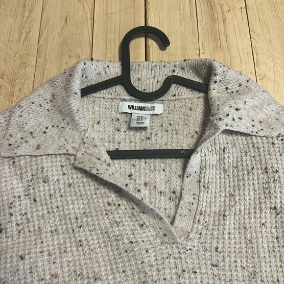 William Rast collared speckled cream sweater size medium. - Picture 4 of 6